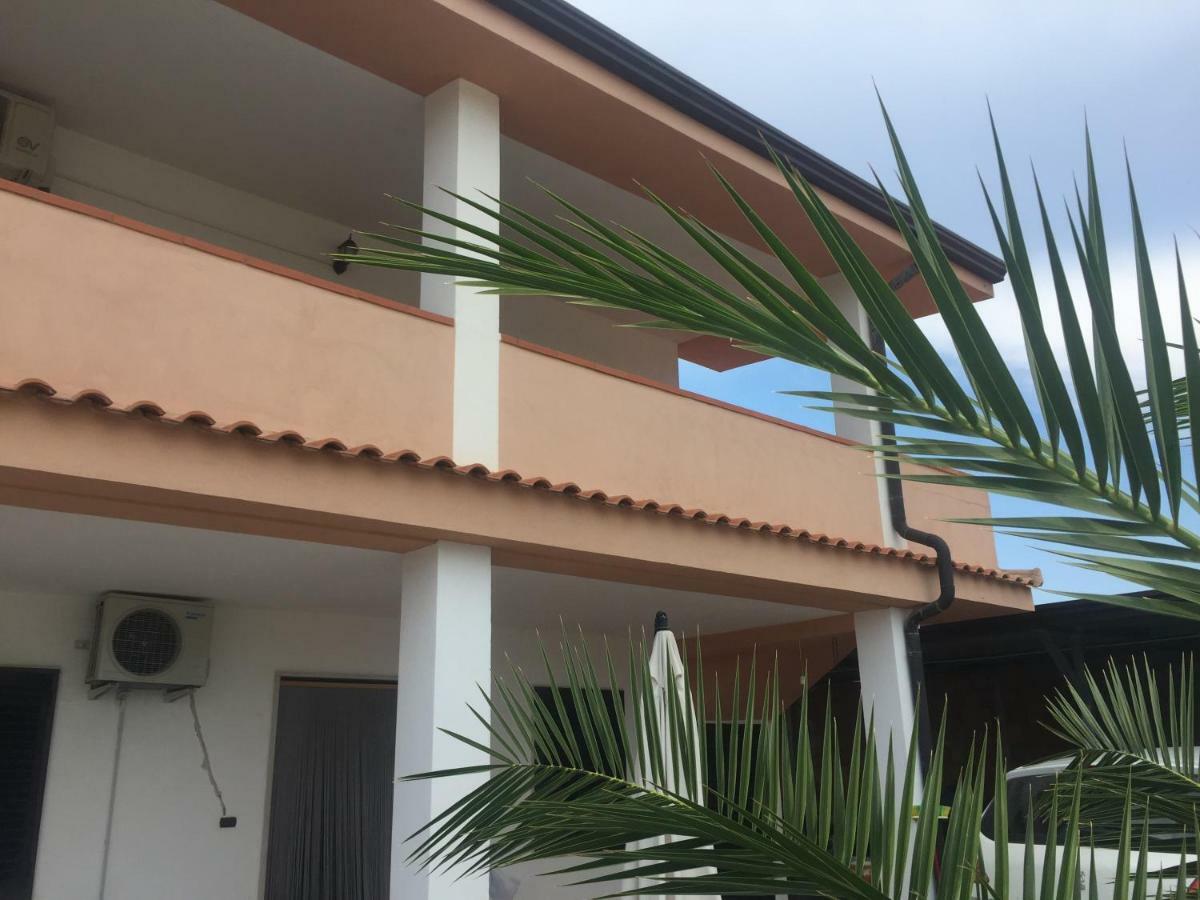 Casa Vacanze Foce Varano 아파트 외부 사진